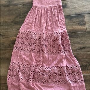 Elegant Pink Lace Maxi